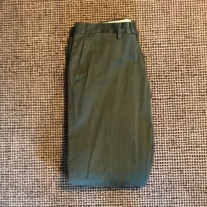 J. Crew Olive Pants 33x32 stretch slim fit